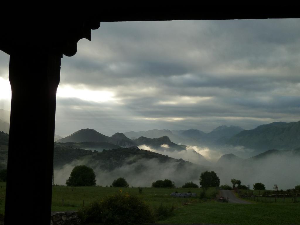 Casa Rural La Cortina Pandiello Екстериор снимка